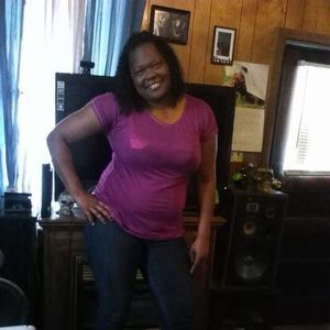 Meet your Posher, Canisha