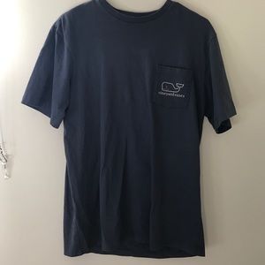 Vineyard vines tee