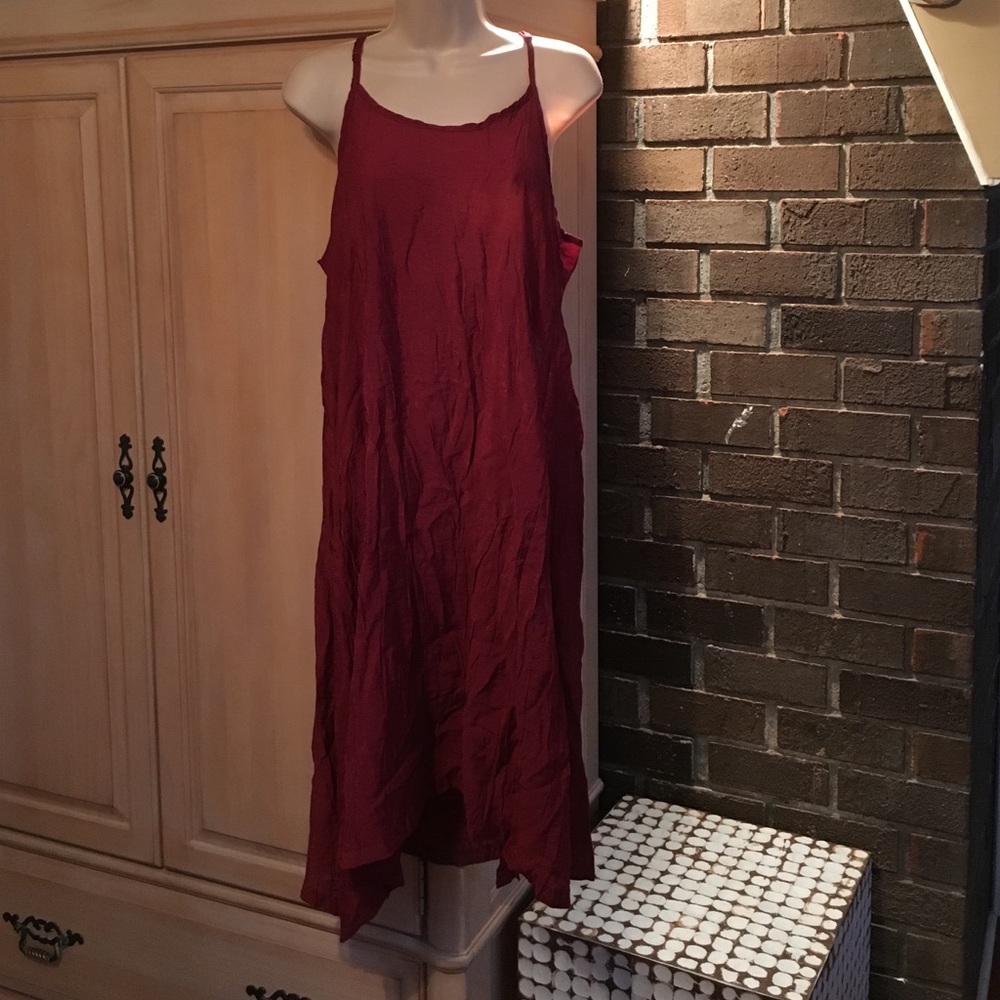 NWT PRETTY ANGEL CRIMSON CRINKLE SUMMER DRESS M