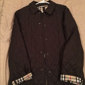 Burberry London classic quilted jacket😍