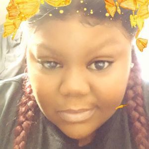 Meet your Posher, Tanesha