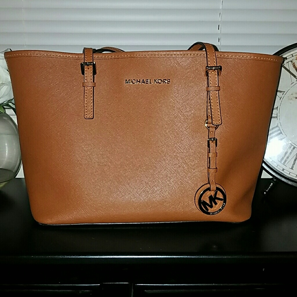 Michael Kors Small Jets Set Tote