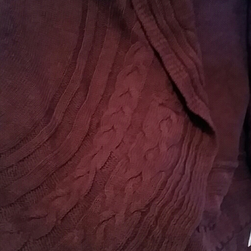 Sweater - Picture 2 of 4