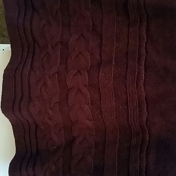 Sweater - Picture 3 of 4