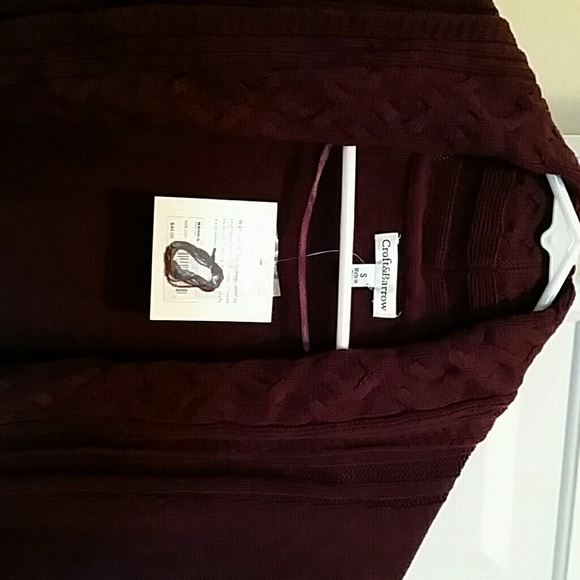 Sweater - Picture 4 of 4