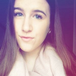 Meet your Posher, Suzanne