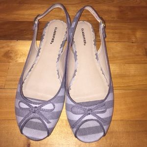 Classified size 9 peep toe slingback flat
