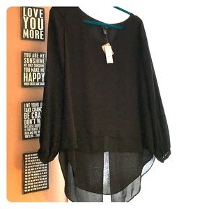 White House black market blouse