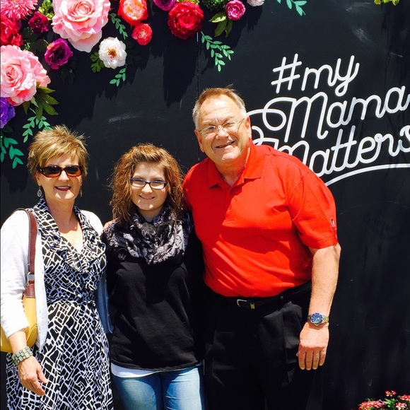 Meet your Posher, Lisa - Picture 3 of 8