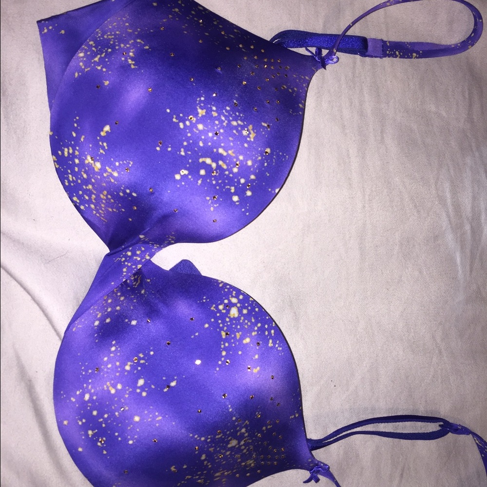 Victoria Secret 34b Plunge