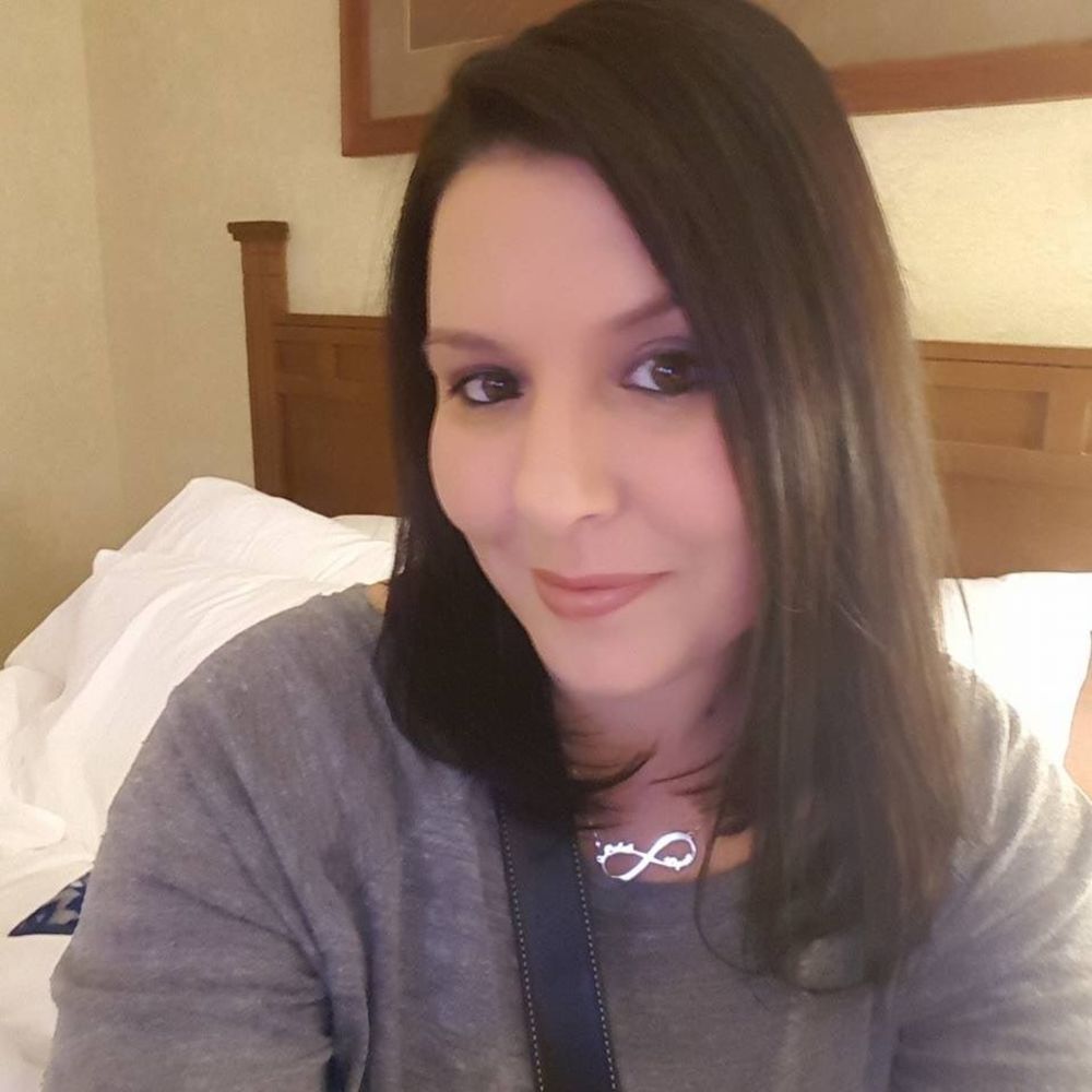 Meet your Posher, Tonia