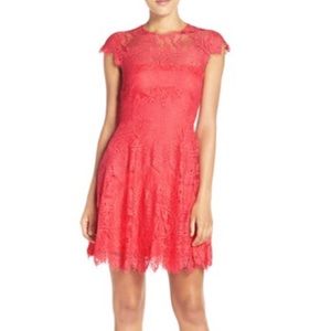Pink lace cocktail party dress shortsleeve