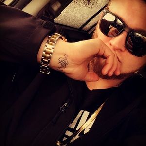 Meet your Posher, Justin