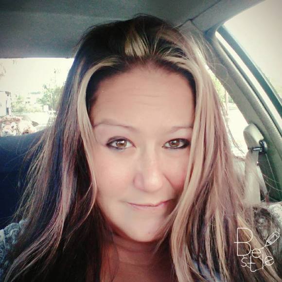 Meet your Posher, June - Picture 1 of 1