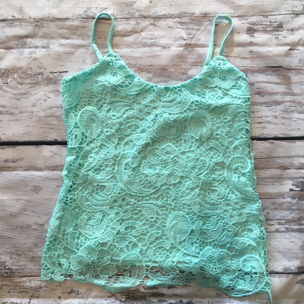 Vanity cropped silhouette Lace over lay Cami