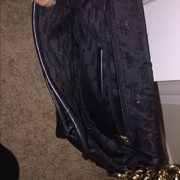 MK crossbody - Picture 2 of 3