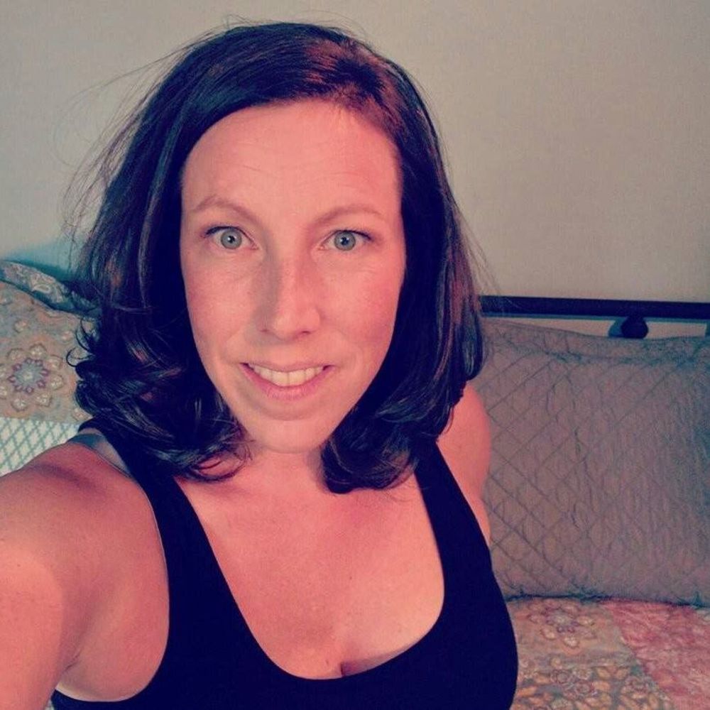 Meet your Posher, Leslie