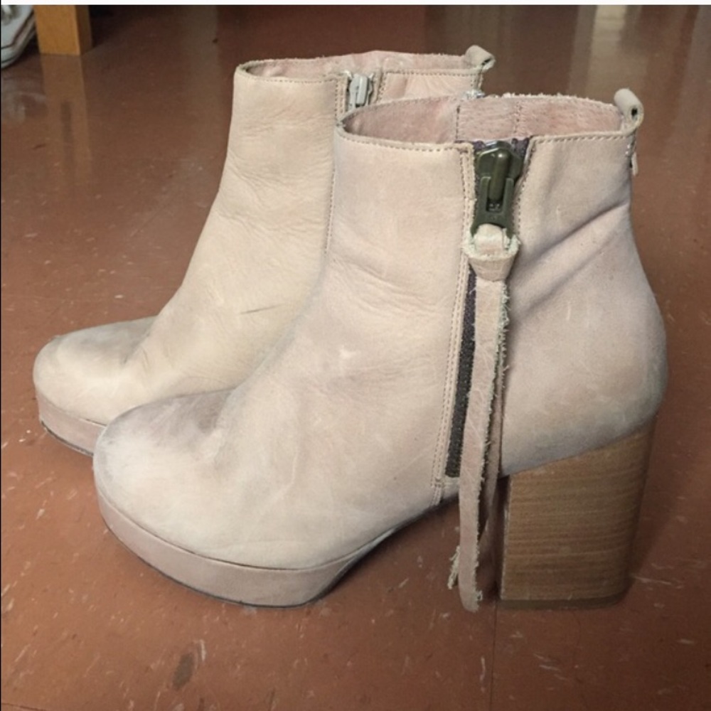 aldo block heel booties