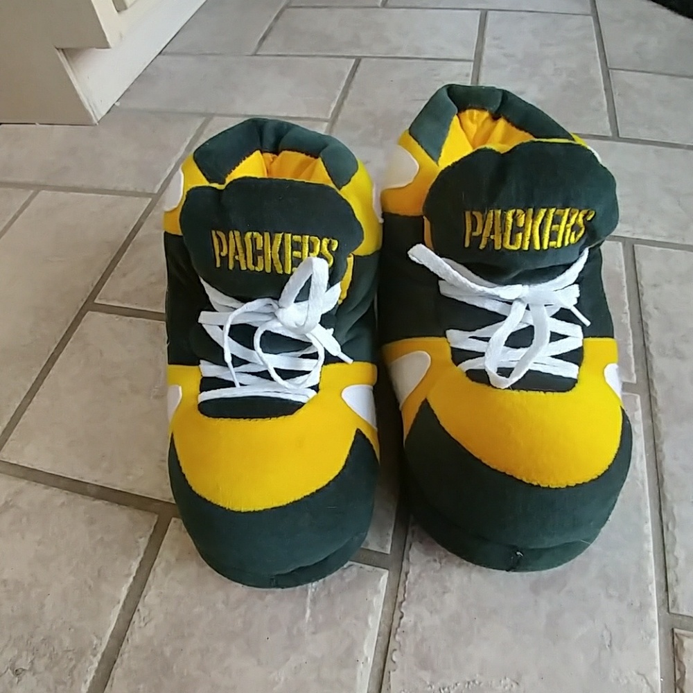 Packers house shoes