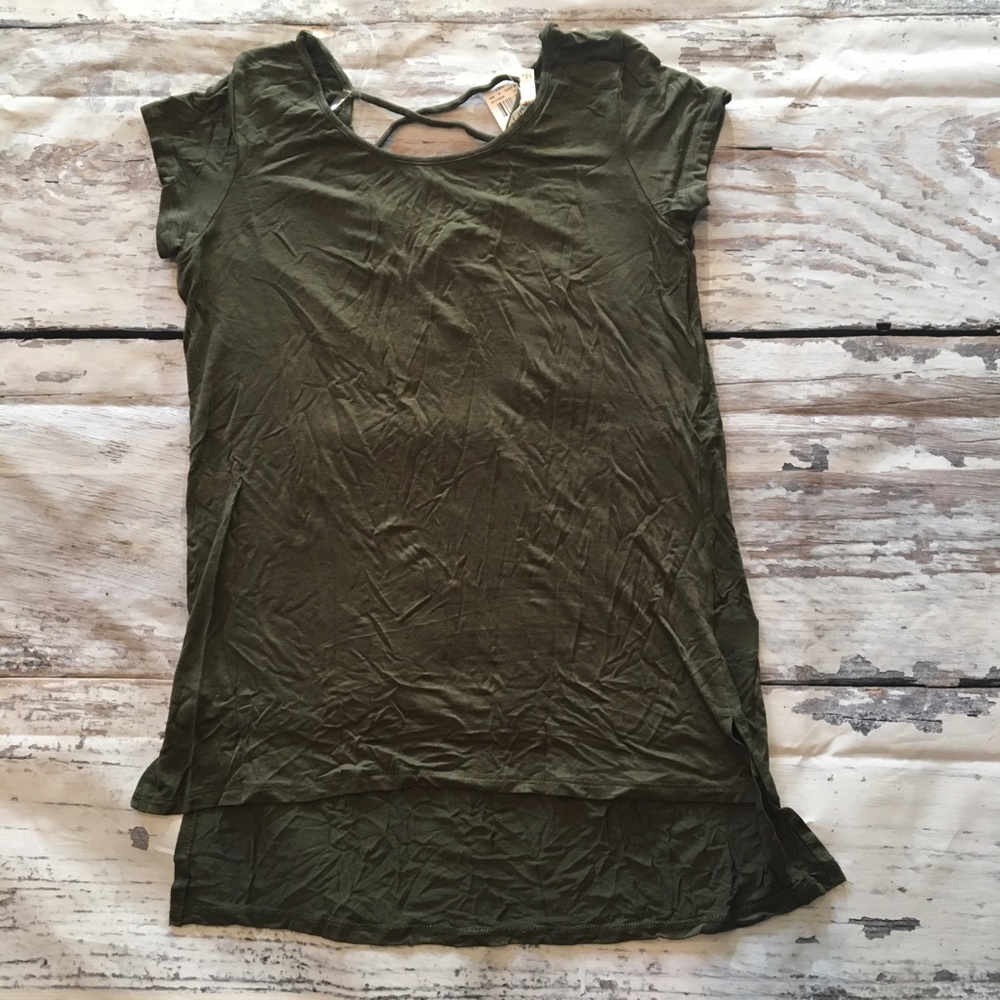 Vanity stewpot back high low Hem in olive