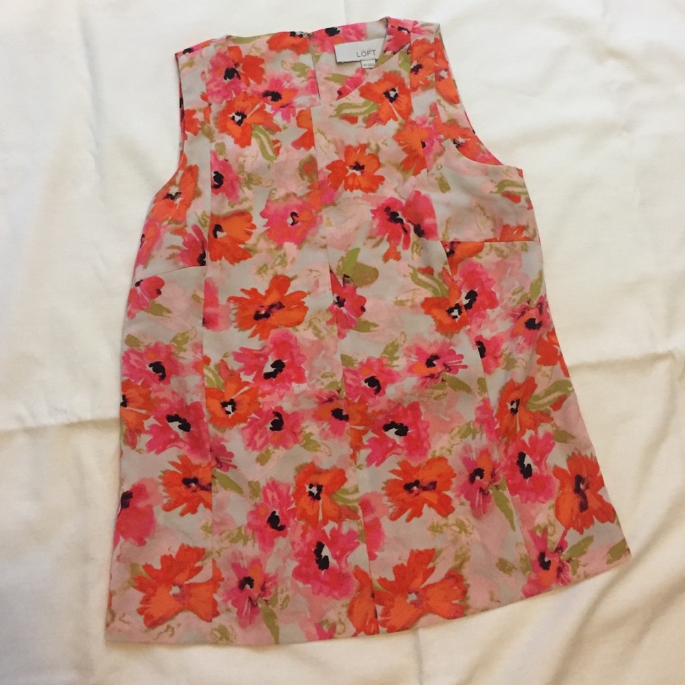 Ann Taylor Loft Sleevless Blouse