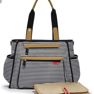 Skip hop grand central diaper bag