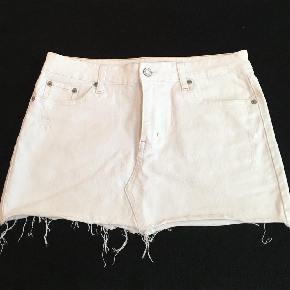 American Eagle White/Off-white Denim Skirt