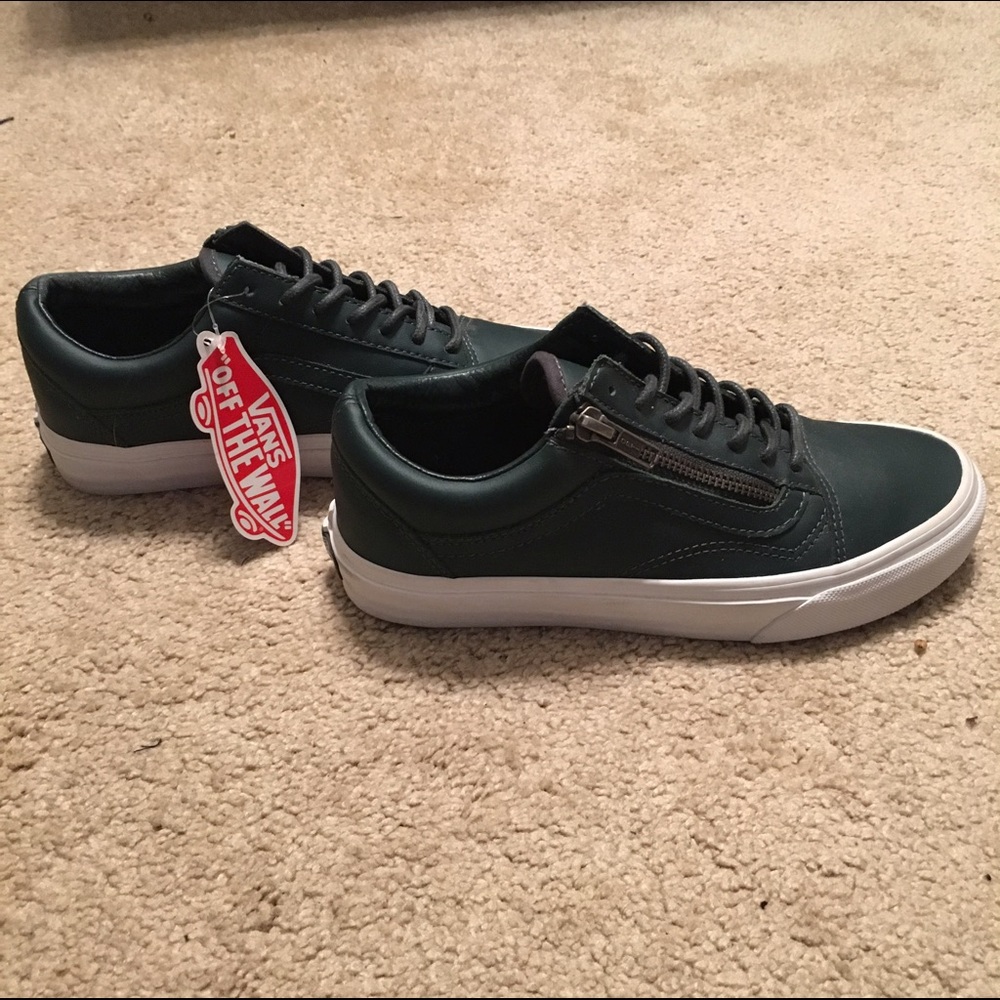 Forest Green Old Skool Vans - Picture 3 of 4