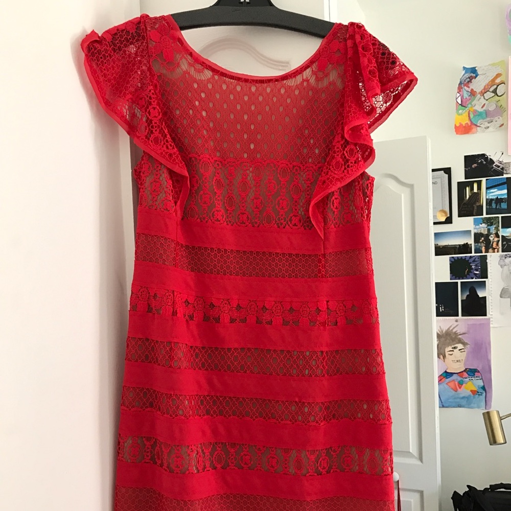 BCBG MAXAZRIA RED LACE DRESS🌹