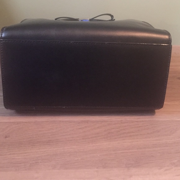 Kate Spade Black Leather Purse. Make me an offer! - Picture 4 of 6
