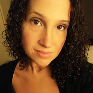 Meet your Posher, Bethany