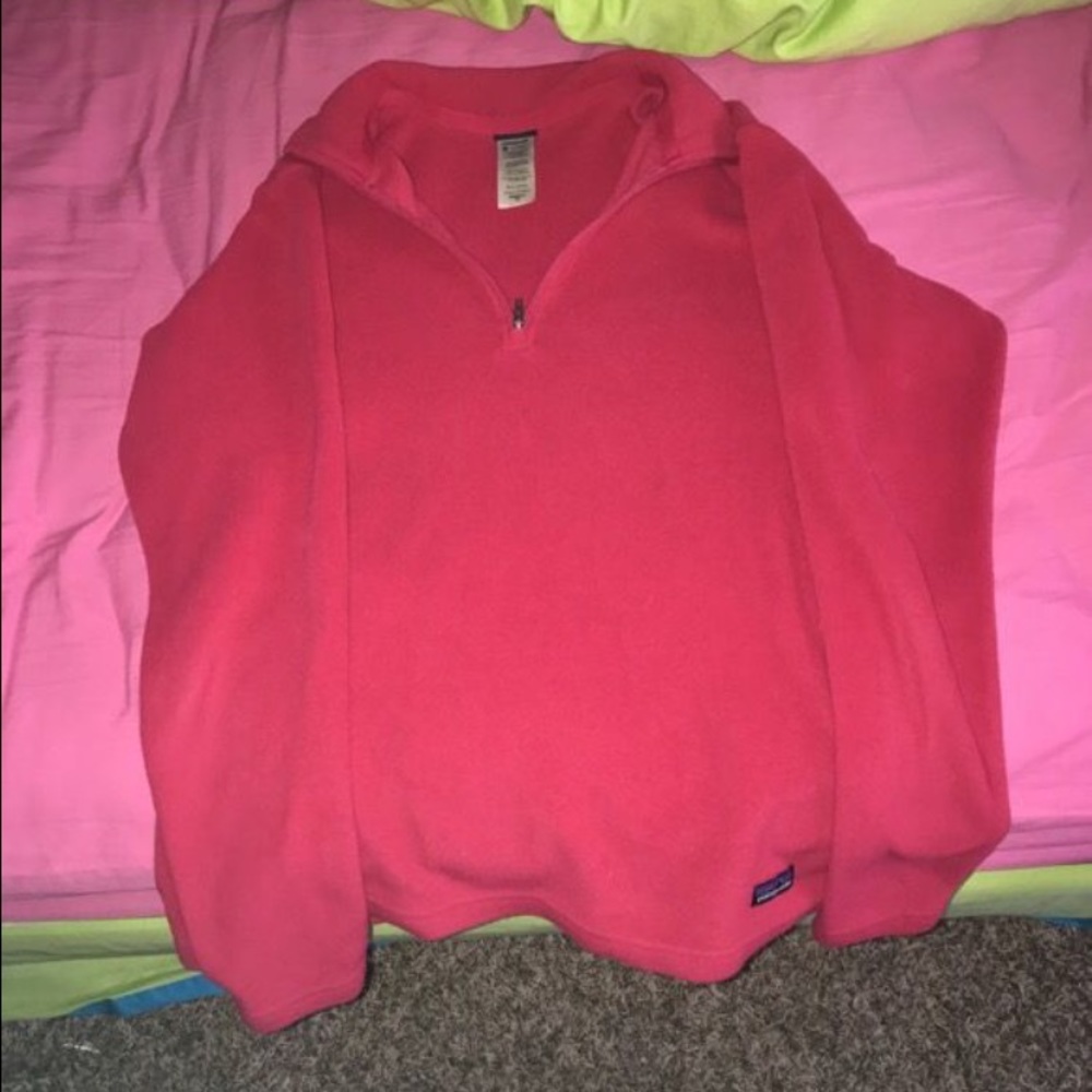 Patagonia red fleece