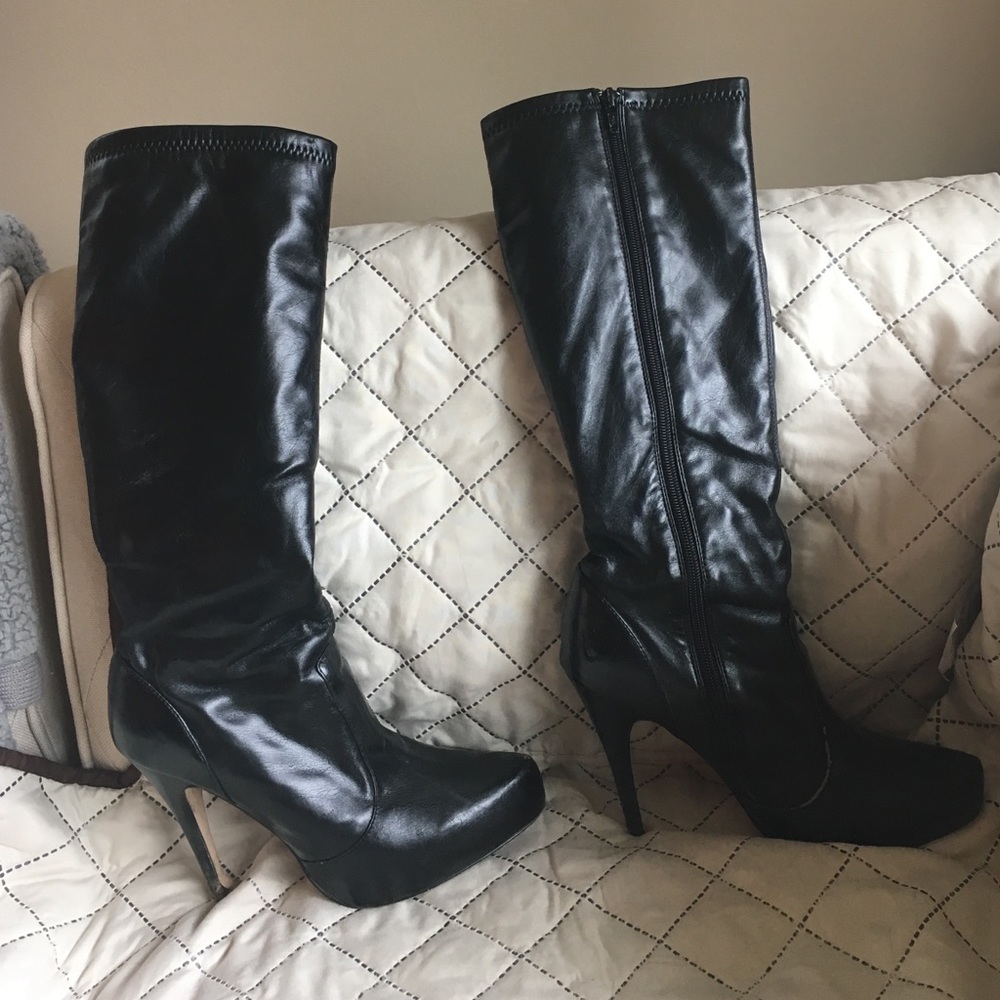 Bakers Black stiletto boots