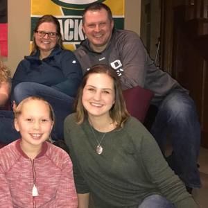 Meet your Posher, Madeline