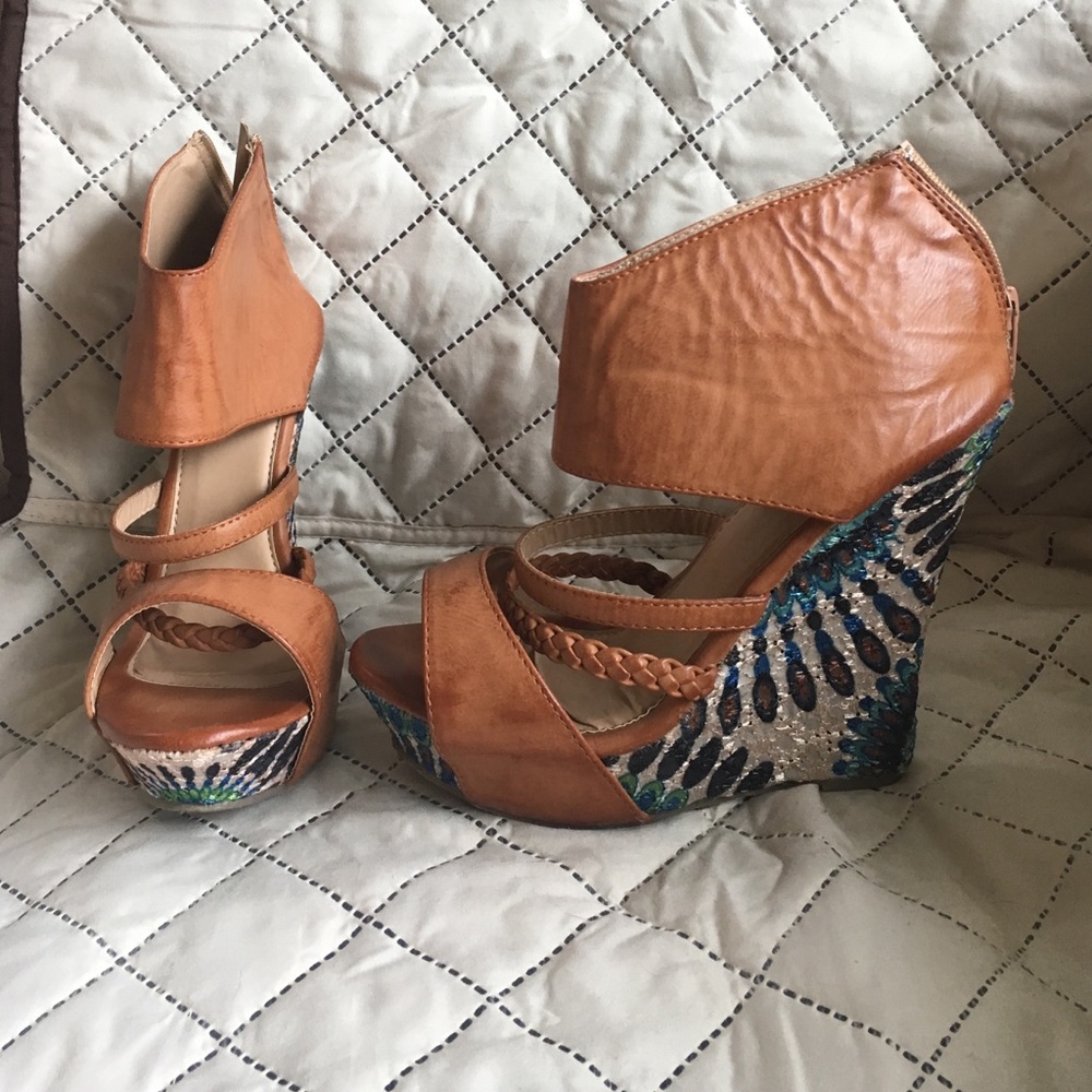 5 1/2 inch faux cognac heel