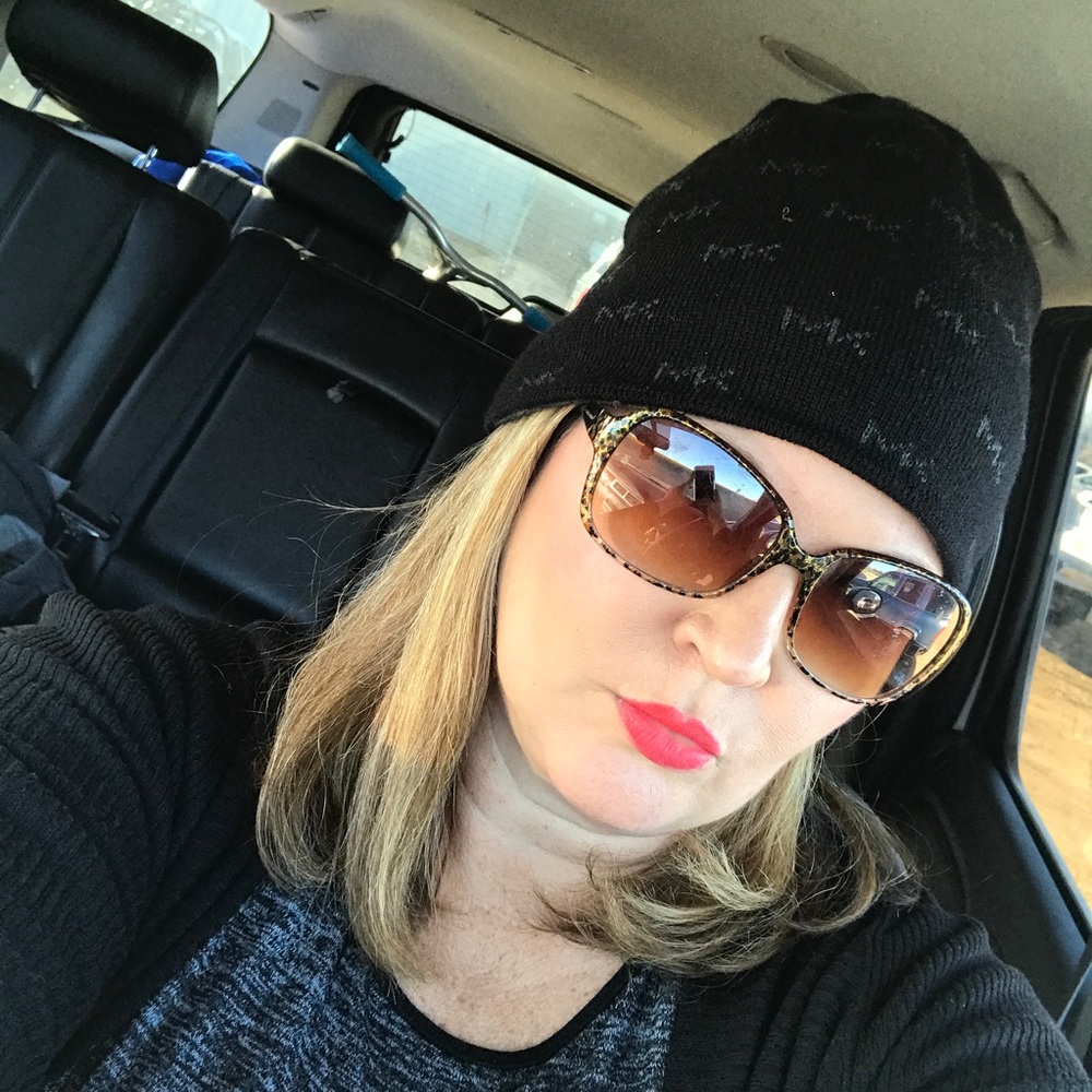 Meet your Posher, Denise