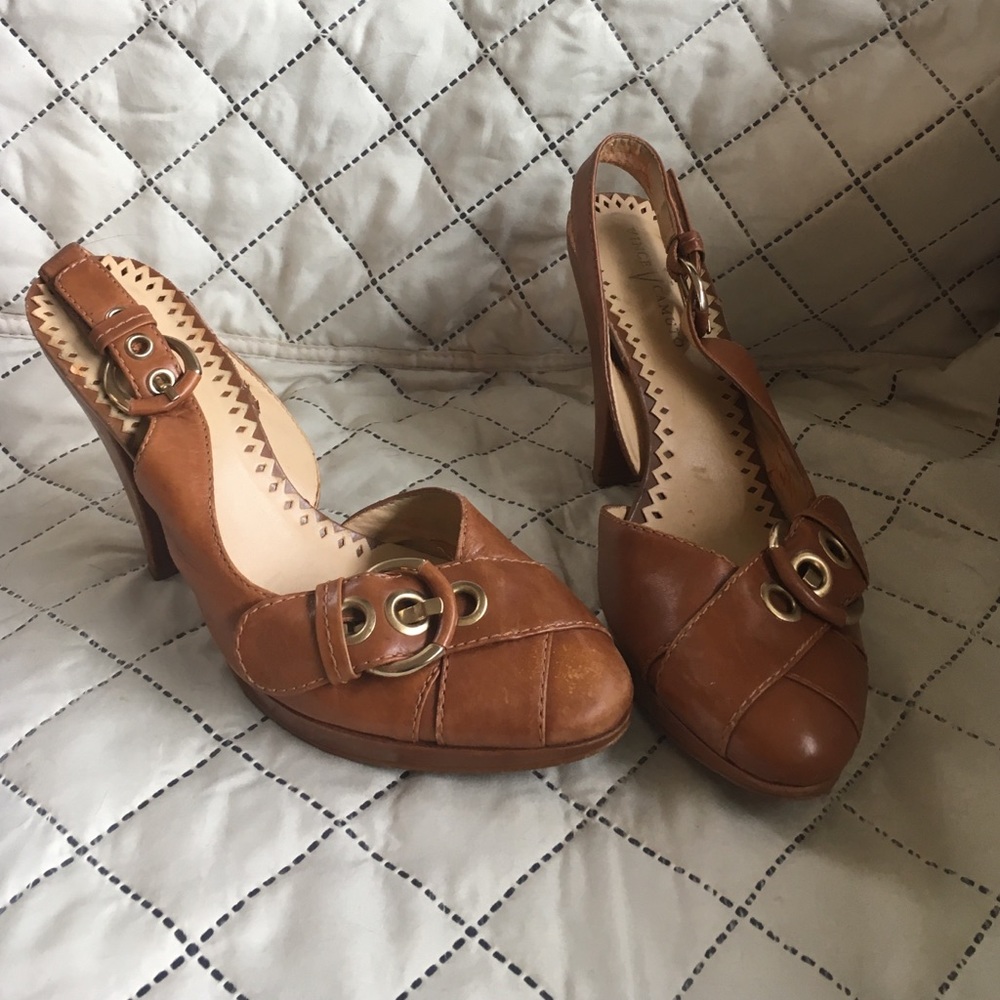 Cognac Vince Camuto heels