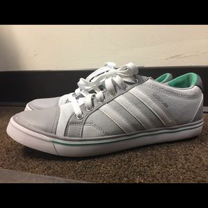 Adidas golf sneakers. (Adicross)