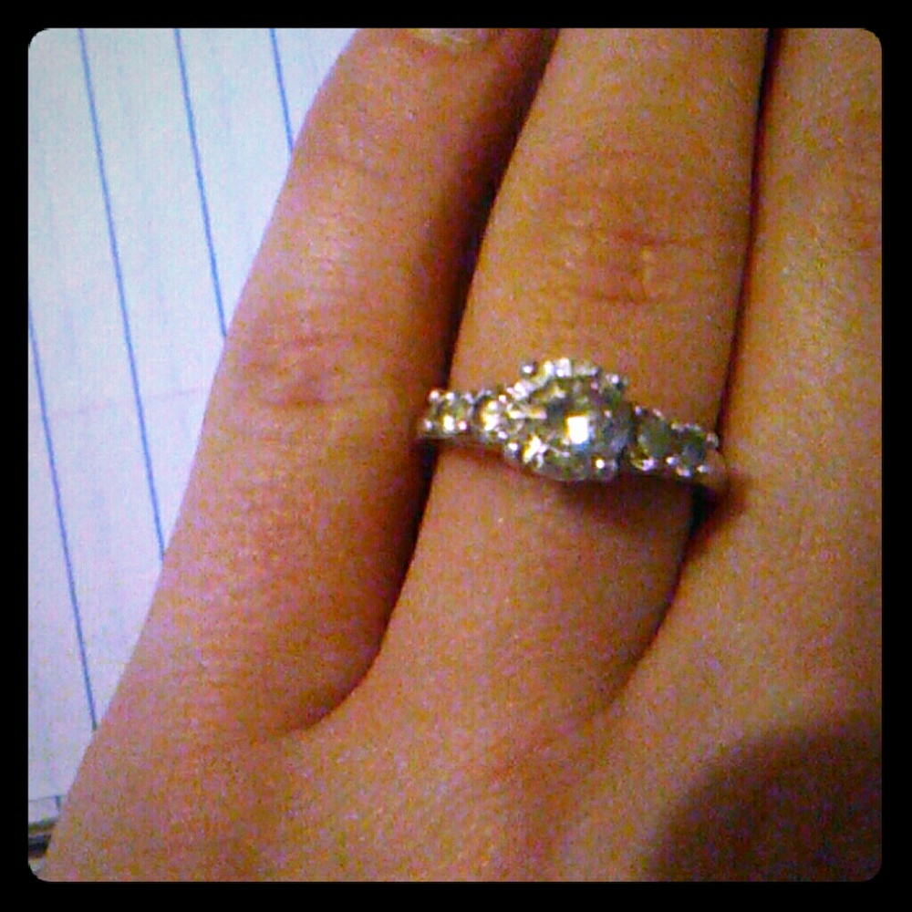 Diamond ring