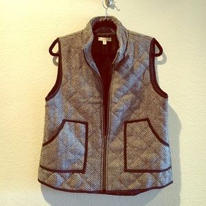 Quilted houndstooth vest- NWOT