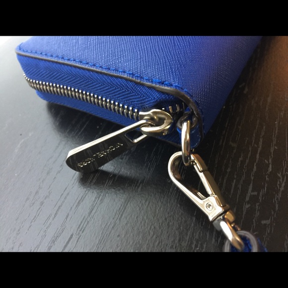 MK Wallet - Picture 2 of 4