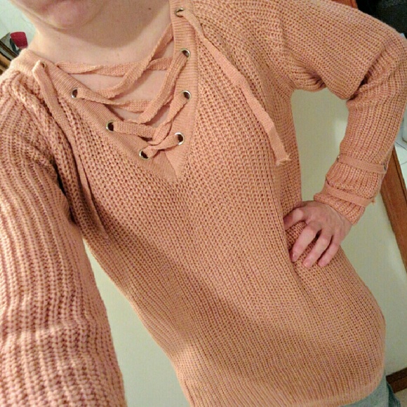 Lace up sweater New - Picture 4 of 4