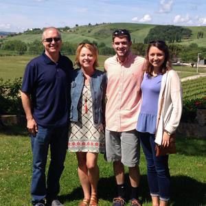 Meet your Posher, Laura