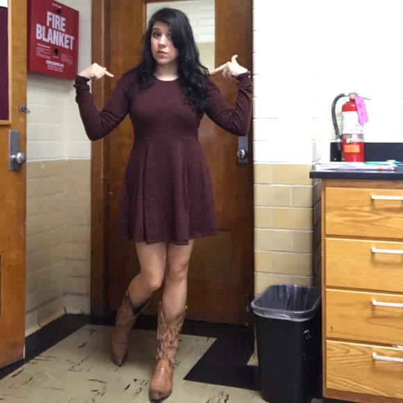 Meet your Posher, Claire - Picture 4 of 4