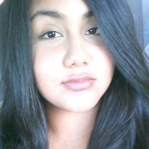 Meet your Posher, Alejandra