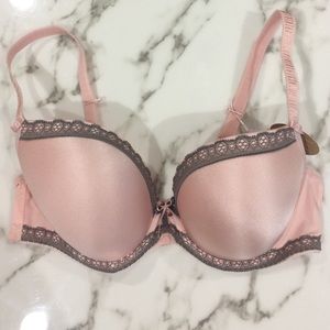 Pink bra with lace