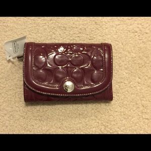 Coach Patent Leather Wallet F46327 SVGAR Garnet