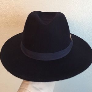 Navy Banana Republic fedora