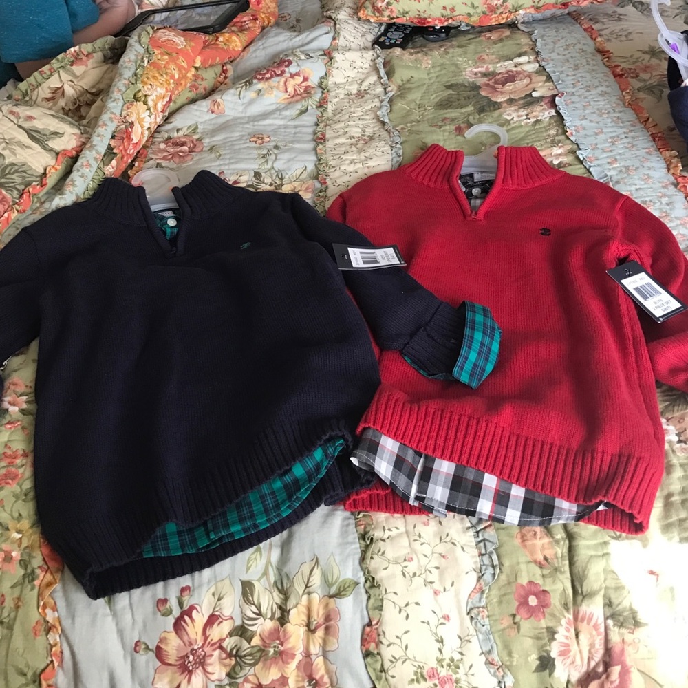 IZOD sweater with coordinating shirt BOYS 6/7