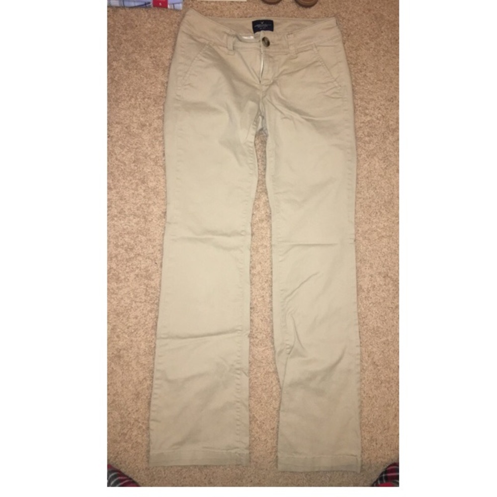 American Eagle Kahki Pants